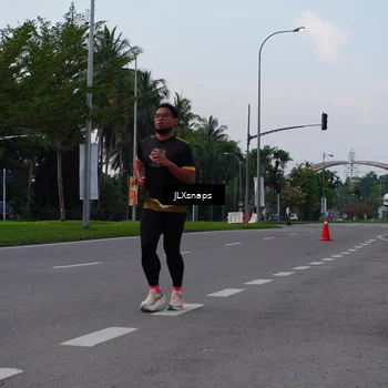 Runner Photo 7151079