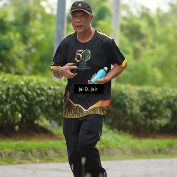 Runner Photo 7151132