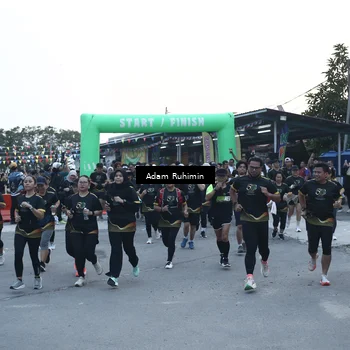 Runner Photo 7151133