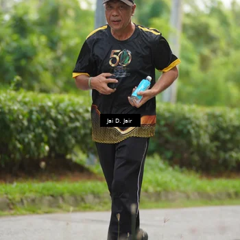 Runner Photo 7151137