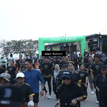 Runner Photo 7151330