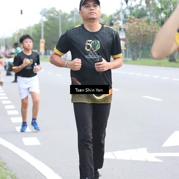 Runner Photo 7151360