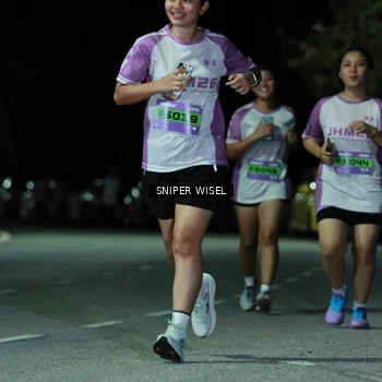 Runner Photo 7151443