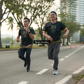 Runner Photo 7151448