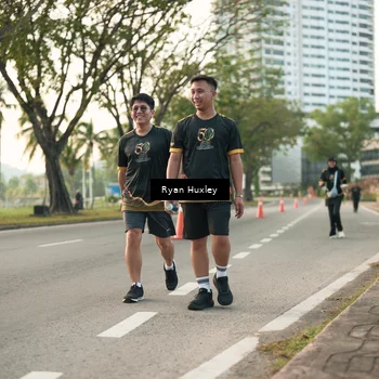Runner Photo 7151535