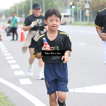 Runner Photo 7151624