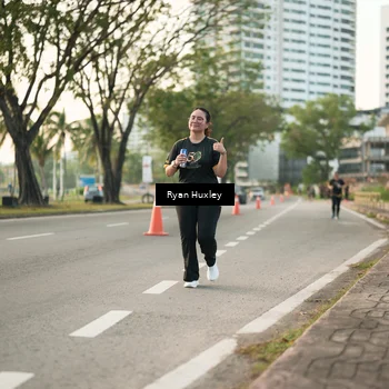 Runner Photo 7151695