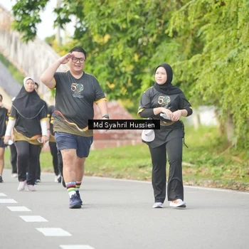 Runner Photo 7151704