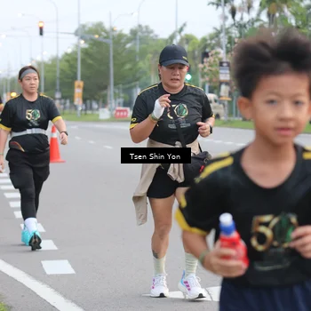 Runner Photo 7151758