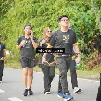 Runner Photo 7151769