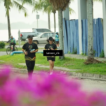 Runner Photo 7151860