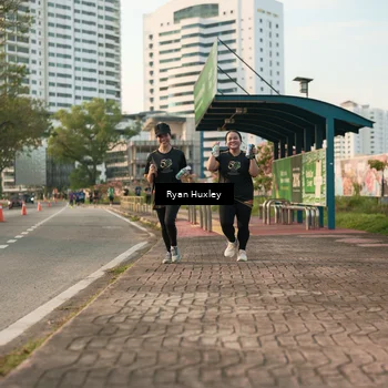 Runner Photo 7151880