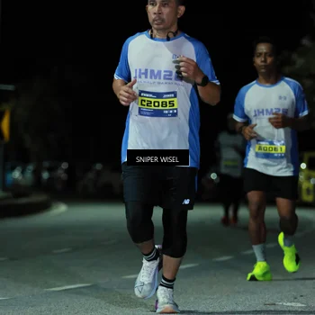 Runner Photo 7151891