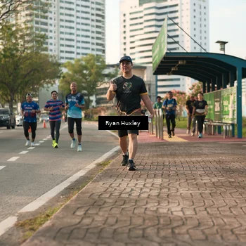 Runner Photo 7151900
