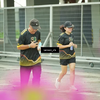 Runner Photo 7151973