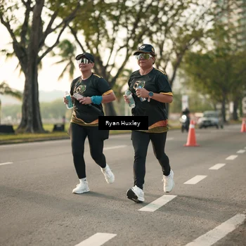 Runner Photo 7152600