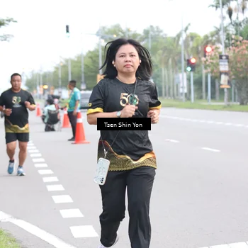 Runner Photo 7152999
