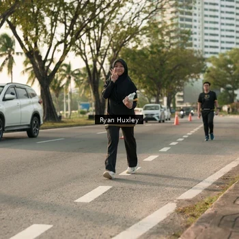 Runner Photo 7153004