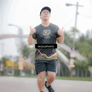 Runner Photo 7153006