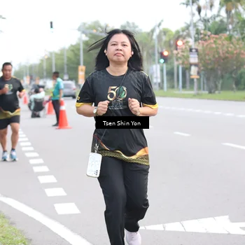 Runner Photo 7153018