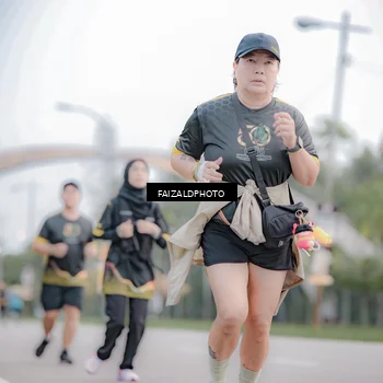 Runner Photo 7153120