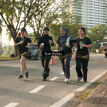 Runner Photo 7153136