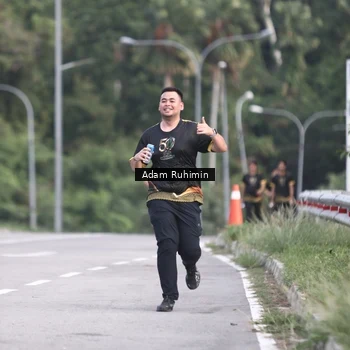 Runner Photo 7153369