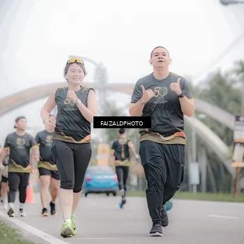 Runner Photo 7153414