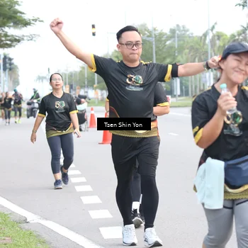 Runner Photo 7153453