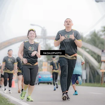 Runner Photo 7153488