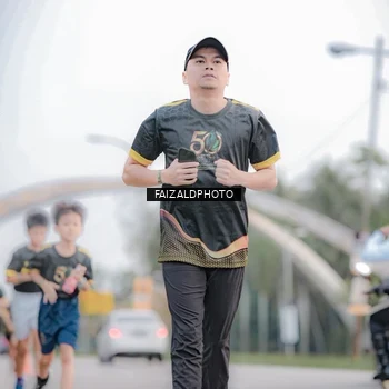 Runner Photo 7153516