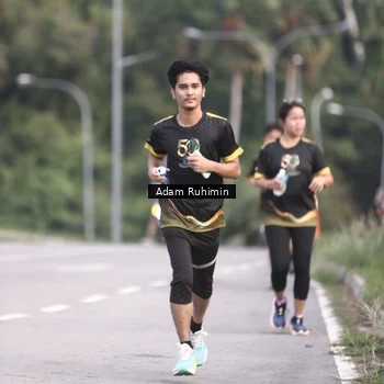 Runner Photo 7153521