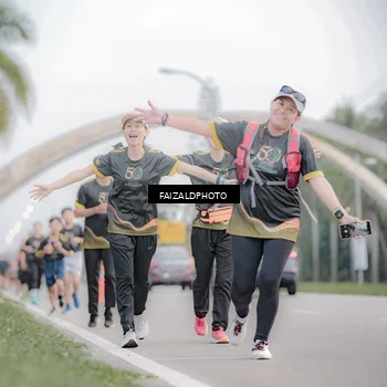 Runner Photo 7153566
