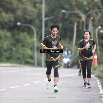 Runner Photo 7153572