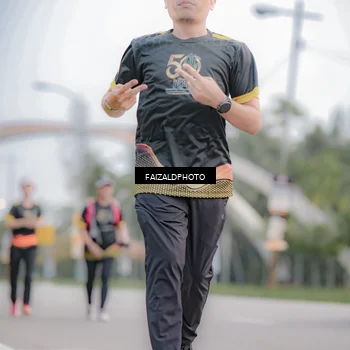Runner Photo 7153611