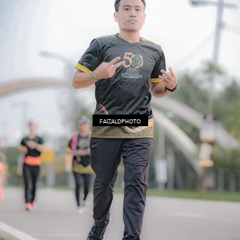 Runner Photo 7153613