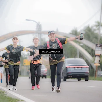 Runner Photo 7153636
