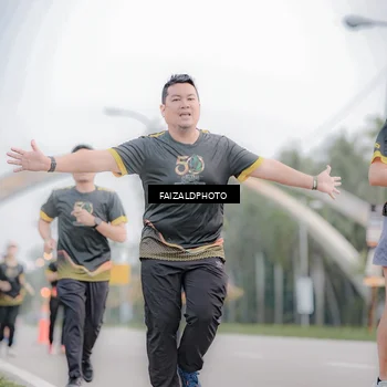 Runner Photo 7153664