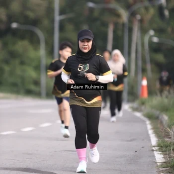 Runner Photo 7153673
