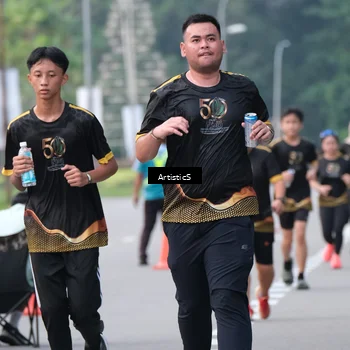 Runner Photo 7153689