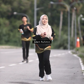 Runner Photo 7153703