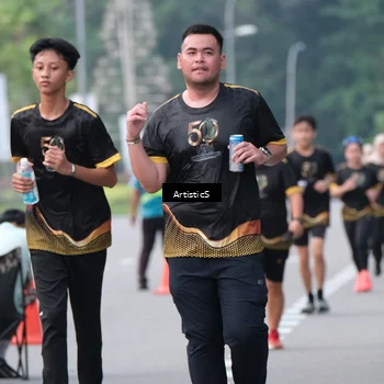 Runner Photo 7153704