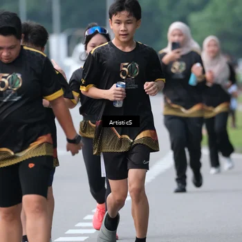 Runner Photo 7153755
