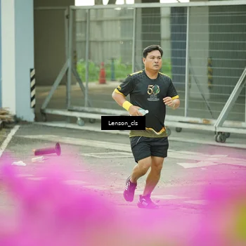 Runner Photo 7153844
