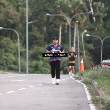 Runner Photo 7153877