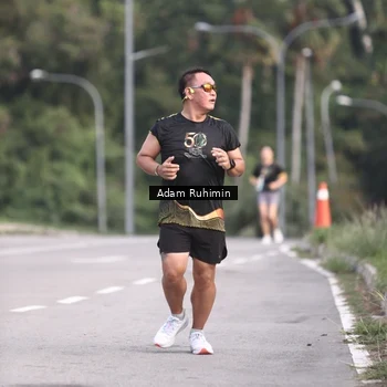 Runner Photo 7153904