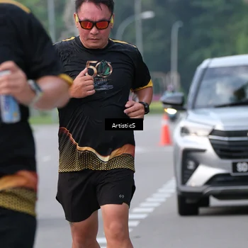 Runner Photo 7153916