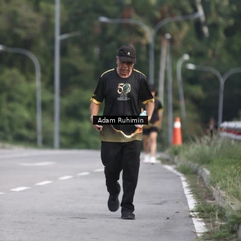Runner Photo 7154065