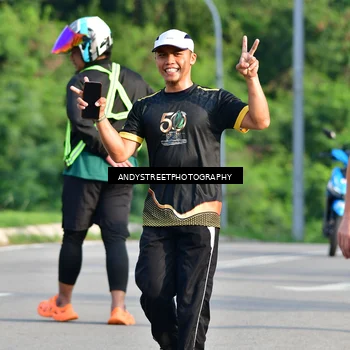 Runner Photo 7154071