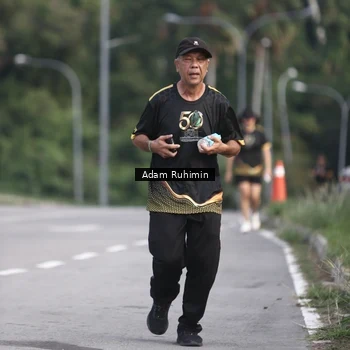 Runner Photo 7154075